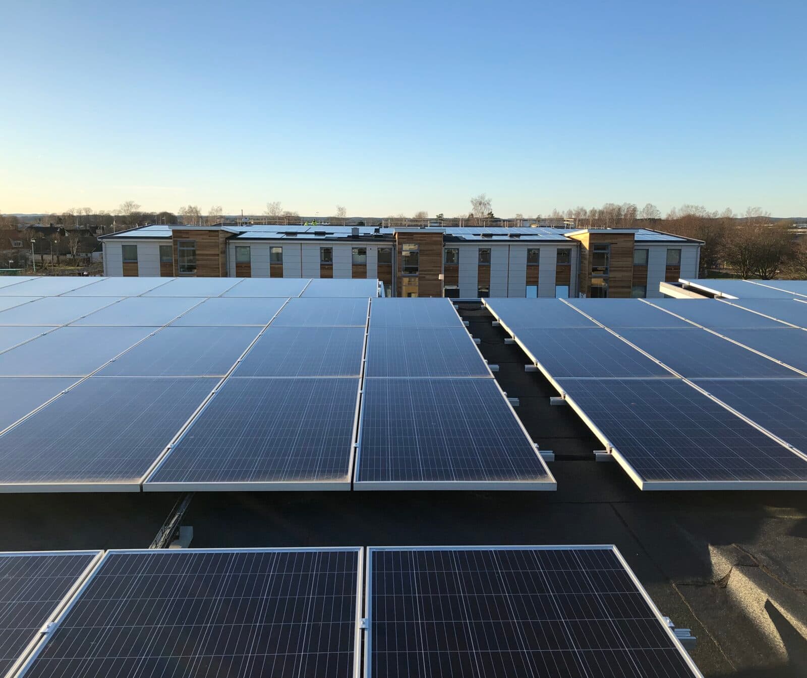 solpanel, solenergi, solkraft, elenergi, elproduktion, el, tak, himmel, bostad, bostäder, hus, ...